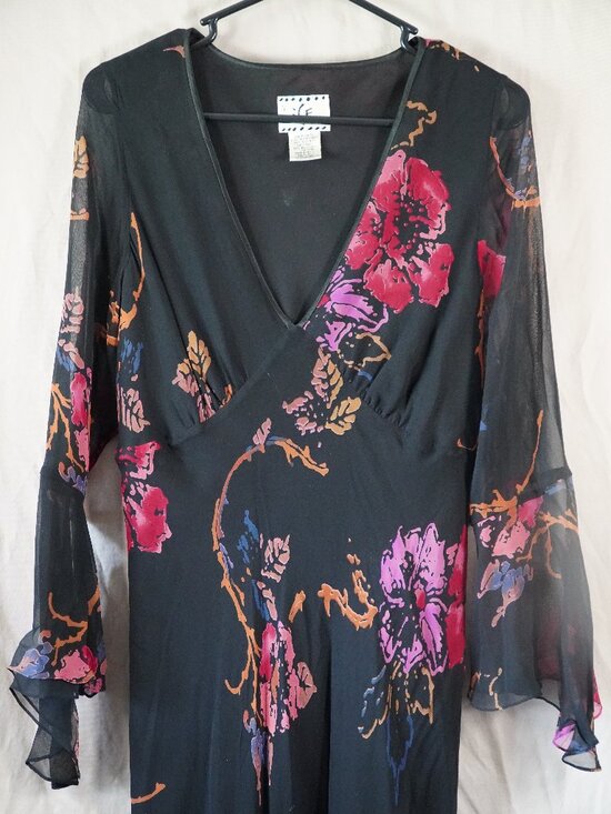Ice Dresses & Skirts - Vintage Ice black floral silk maxi dress